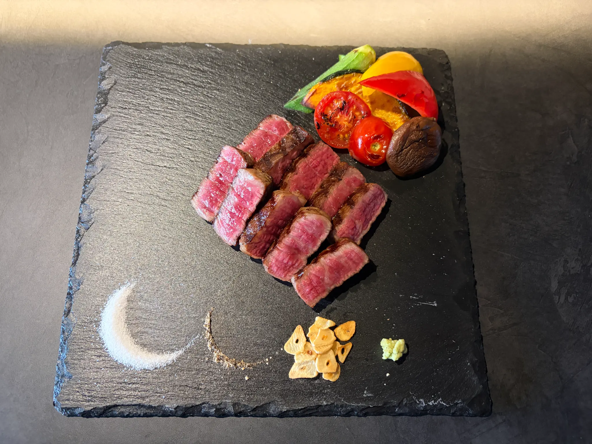 もとぶ牛赤身ステーキ