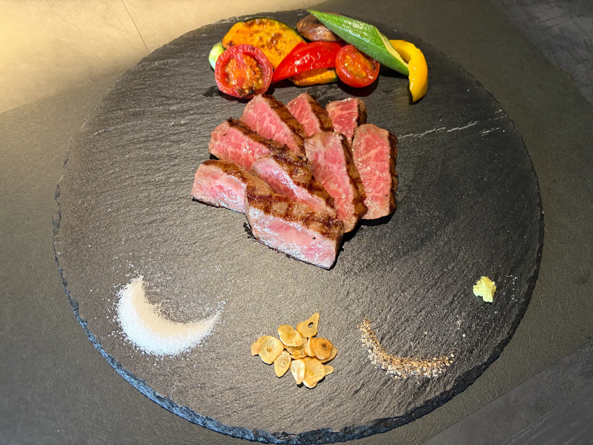もとぶ牛いちぼステーキ